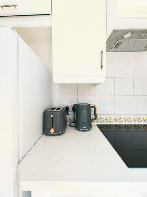 New Marylebone Gem/One Bedroom Londra Esterno foto